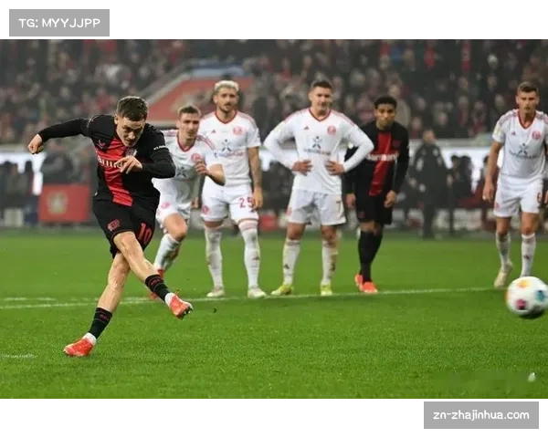 勒沃库森客场对阵科隆上半场1-0领先控制比赛节奏